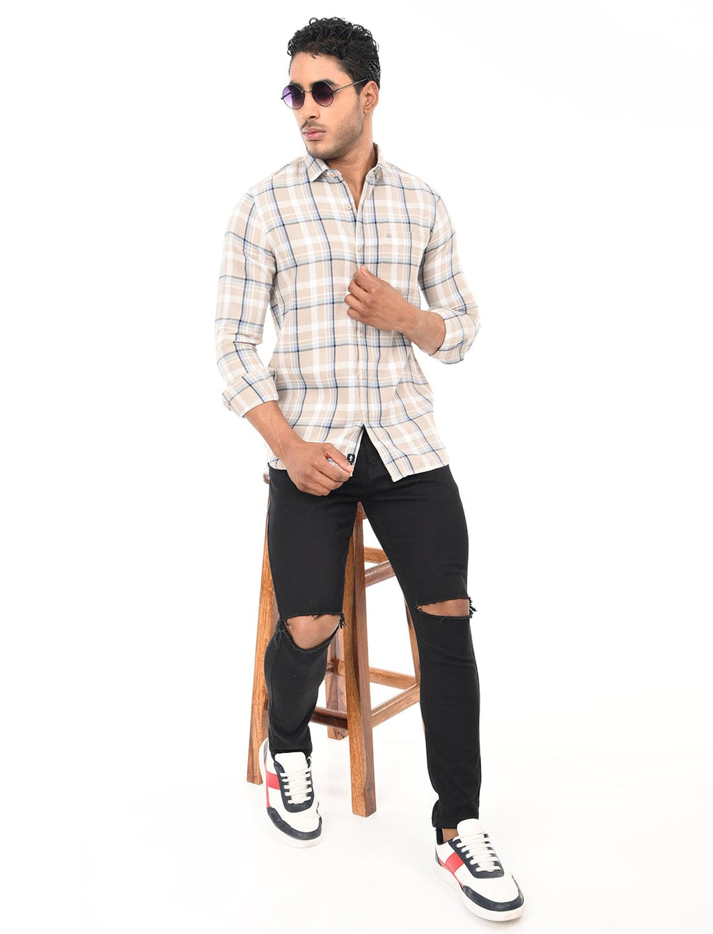Men's Slim Fit Checks Full Sleeves Casual Shirt