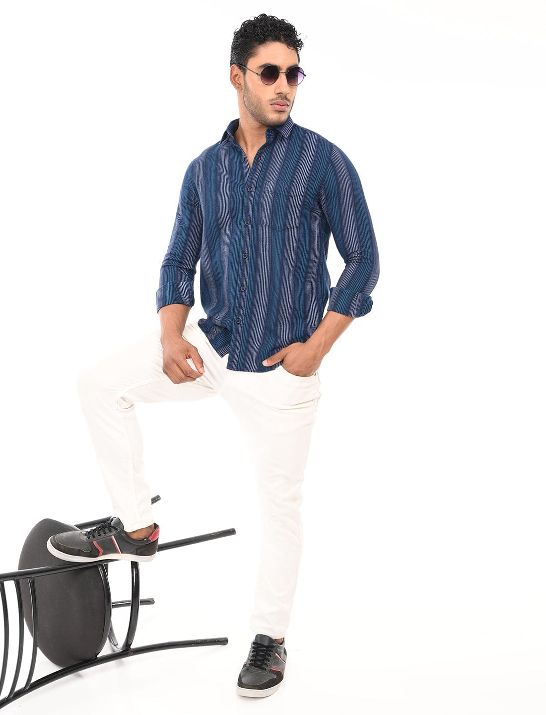 Men's Slim Fit Stripes Full Sleeves Casual Shirt
