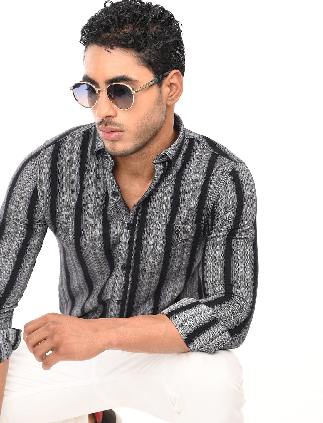 Men's Slim Fit Stripes Full Sleeves Casual Shirt