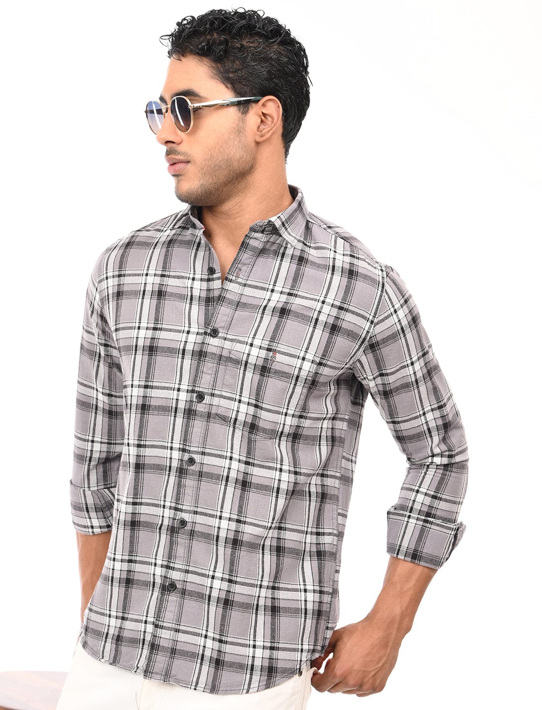 Men's Slim Fit Checks Full Sleeves Casual Shirt