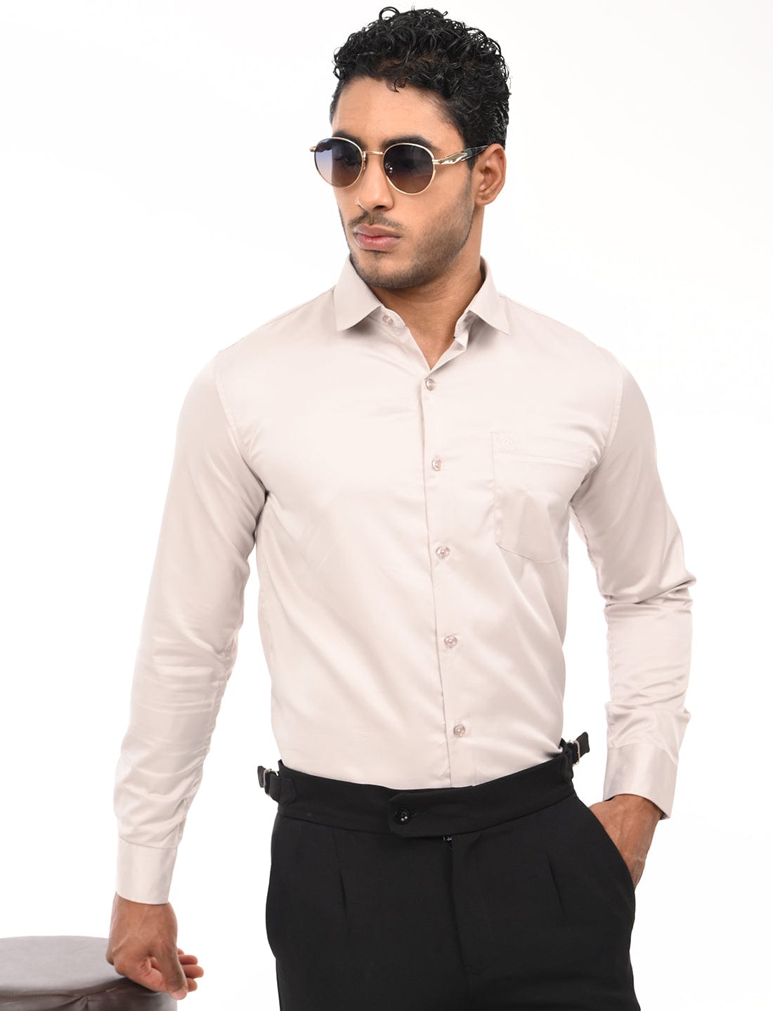 Men's Slim Fit Solid Full Sleeves Casual Shirt