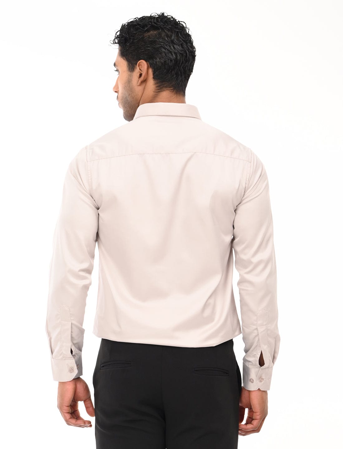 Men's Slim Fit Solid Full Sleeves Casual Shirt