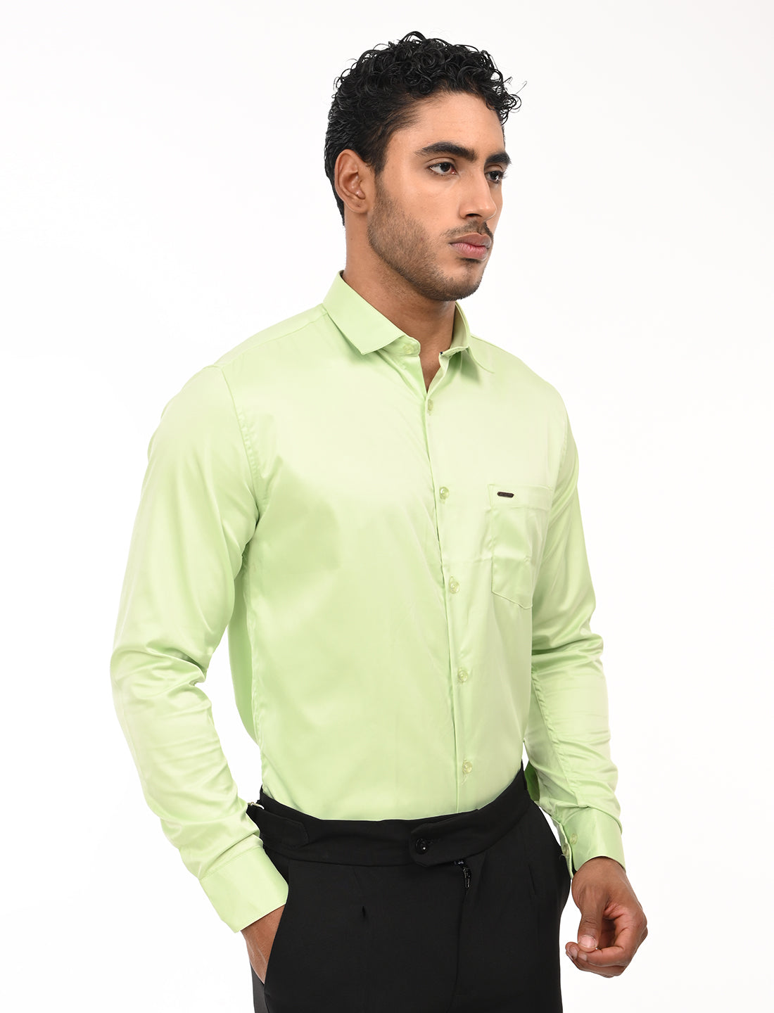 Men's Slim Fit Solid Full Sleeves Casual Shirt