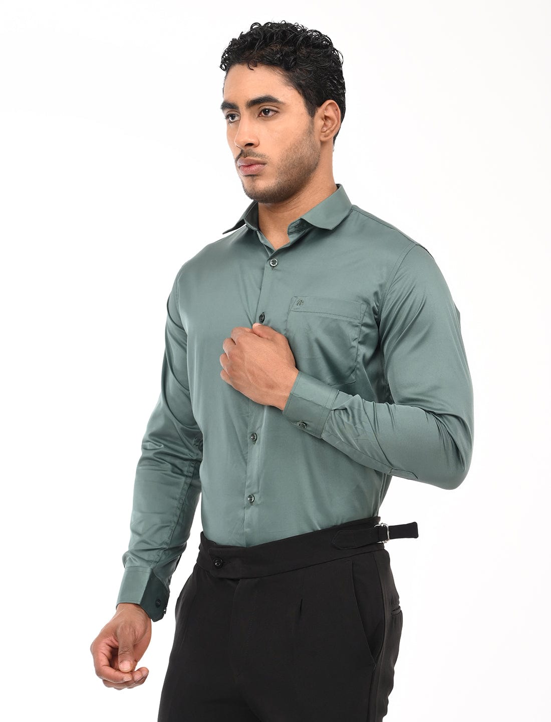 Men's Slim Fit Solid Full Sleeves Casual Shirt