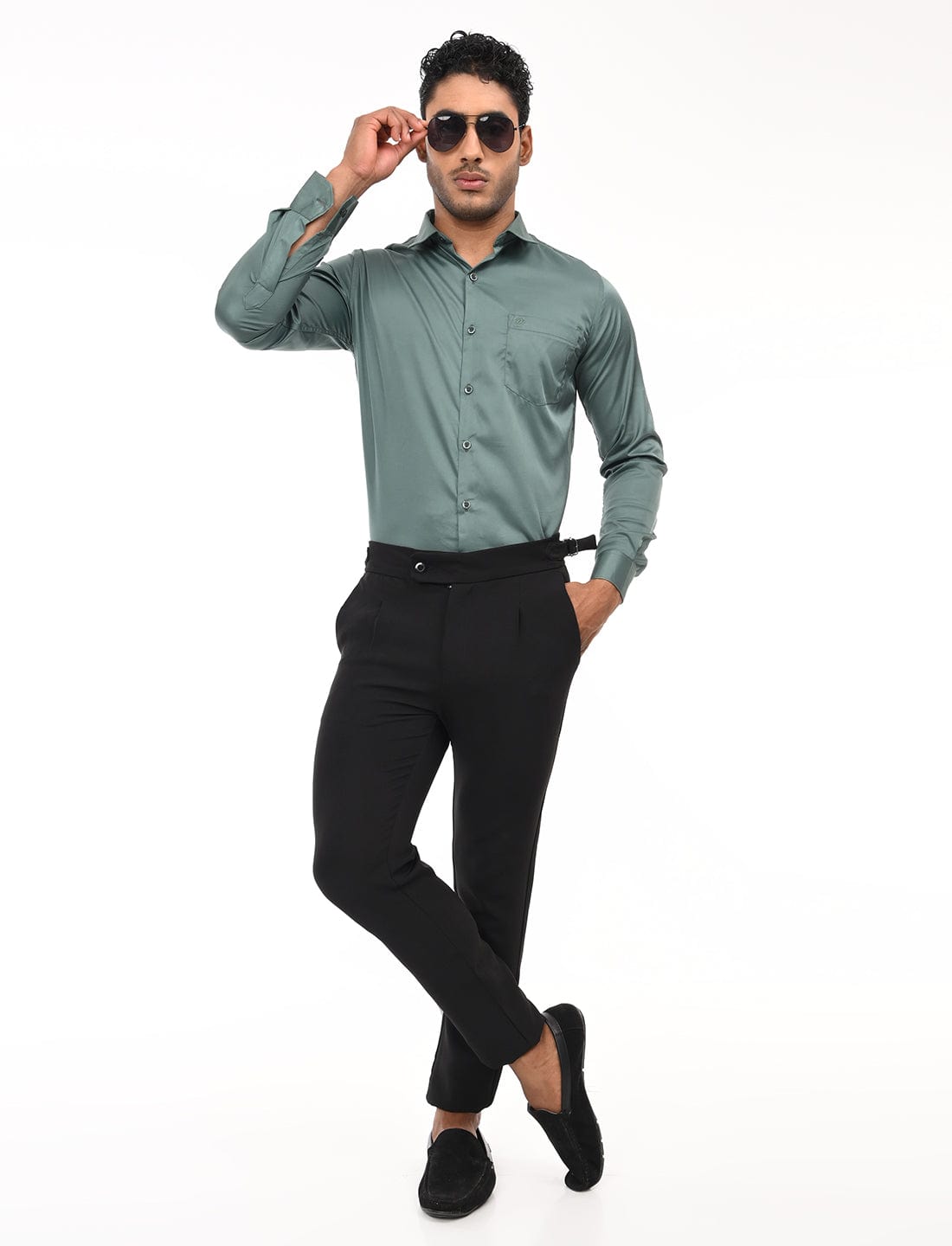 Men's Slim Fit Solid Full Sleeves Casual Shirt