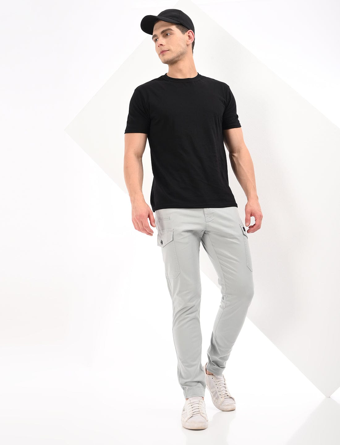 Men's Slim Fit Solid Flat Front Casual Cargos
