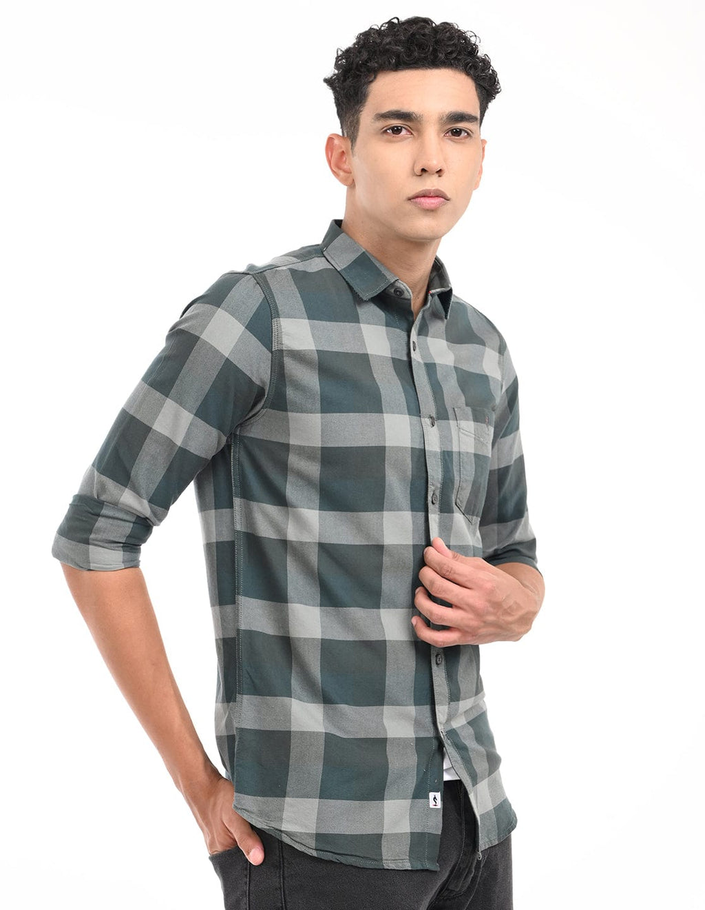 Men's Slim Fit Checks Full Sleeves Casual Shirt