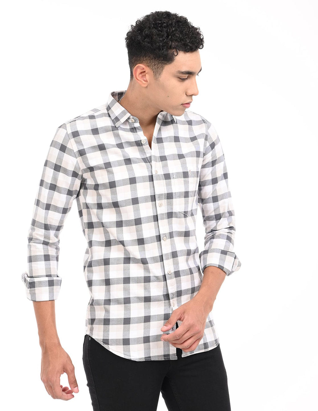 Men's Slim Fit Checks Full Sleeves Casual Shirt