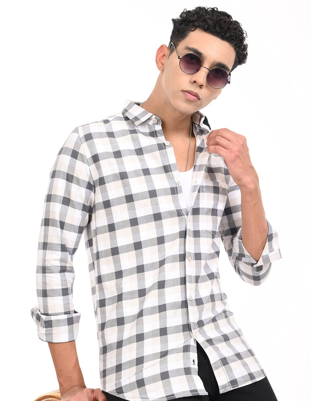 Men's Slim Fit Checks Full Sleeves Casual Shirt