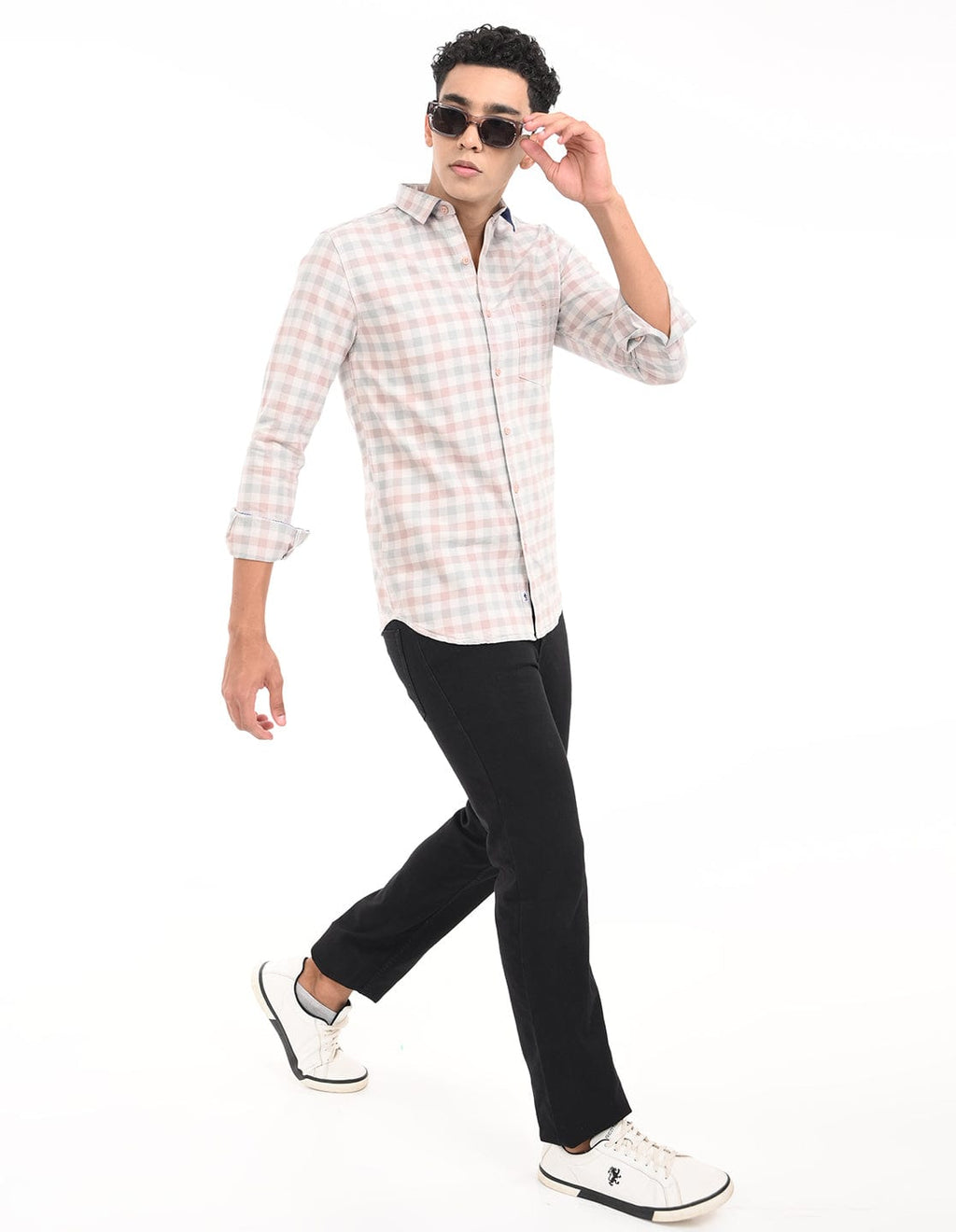 Men's Slim Fit Checks Full Sleeves Casual Shirt