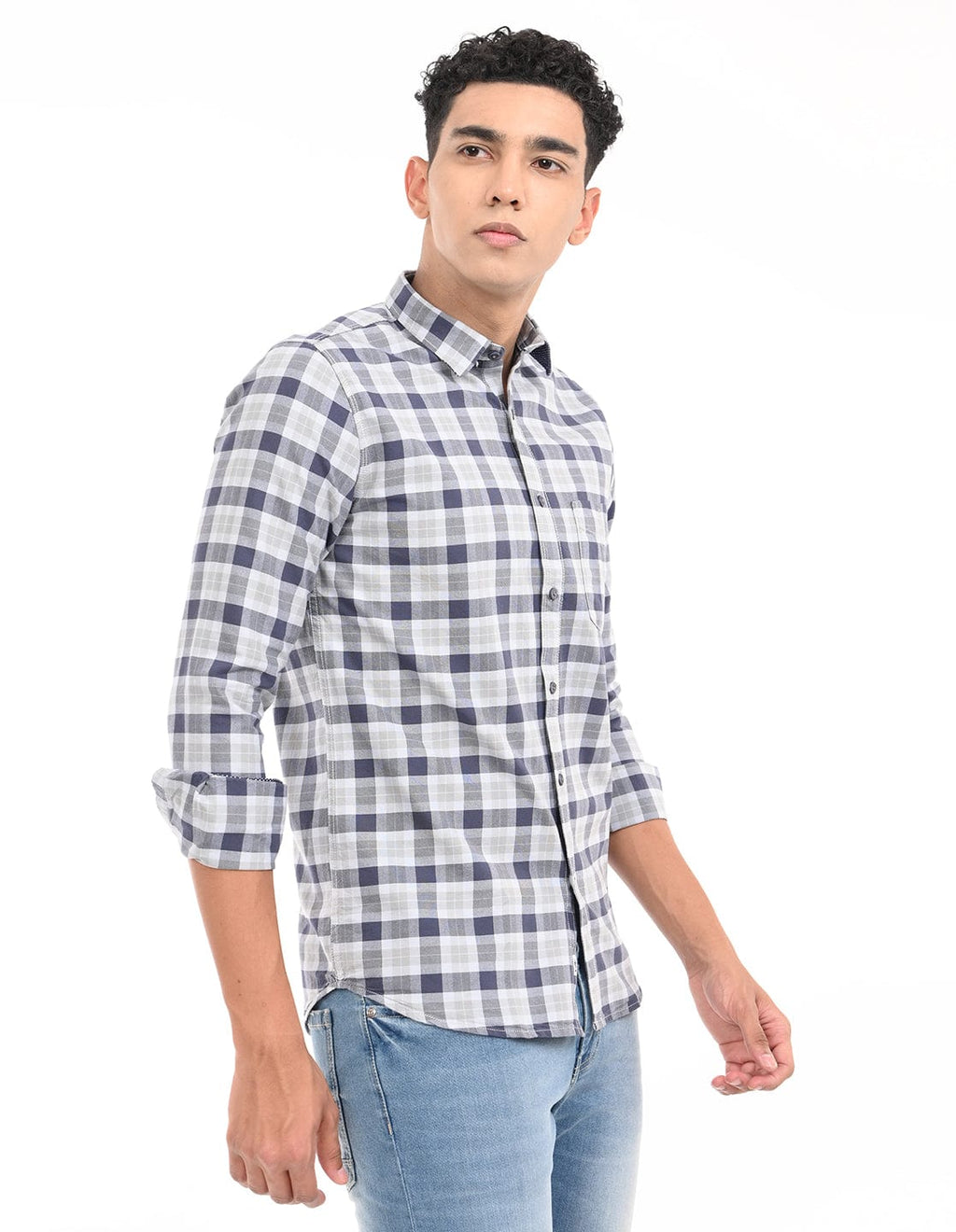 Men's Slim Fit Checks Full Sleeves Casual Shirt
