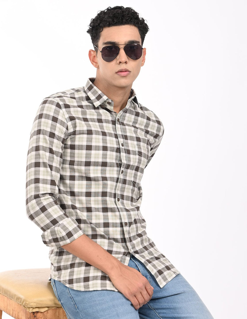 Men's Slim Fit Checks Full Sleeves Casual Shirt