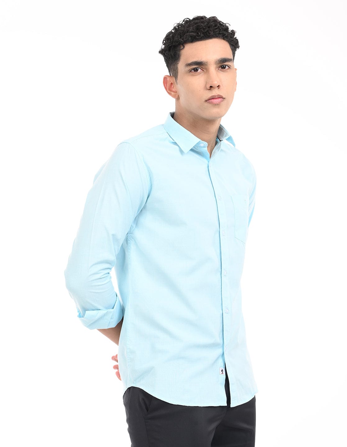 Men's Slim Fit Solid Full Sleeves Casual Shirt