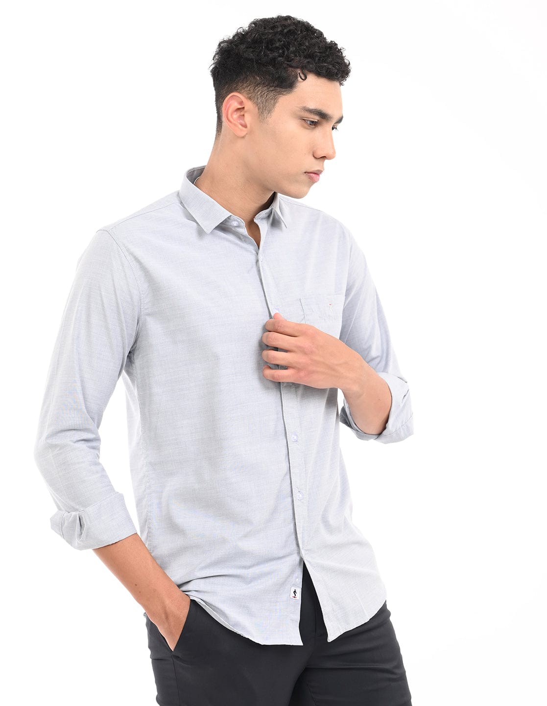 Men's Slim Fit Solid Full Sleeves Casual Shirt