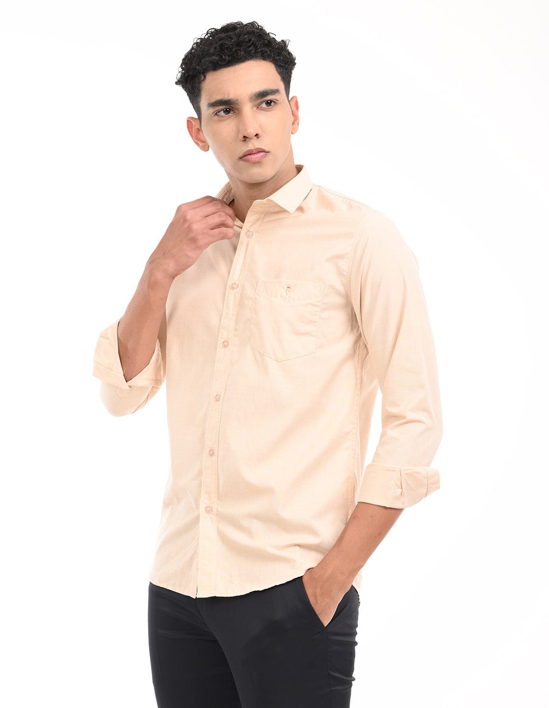 Men's Slim Fit Solid Full Sleeves Casual Shirt