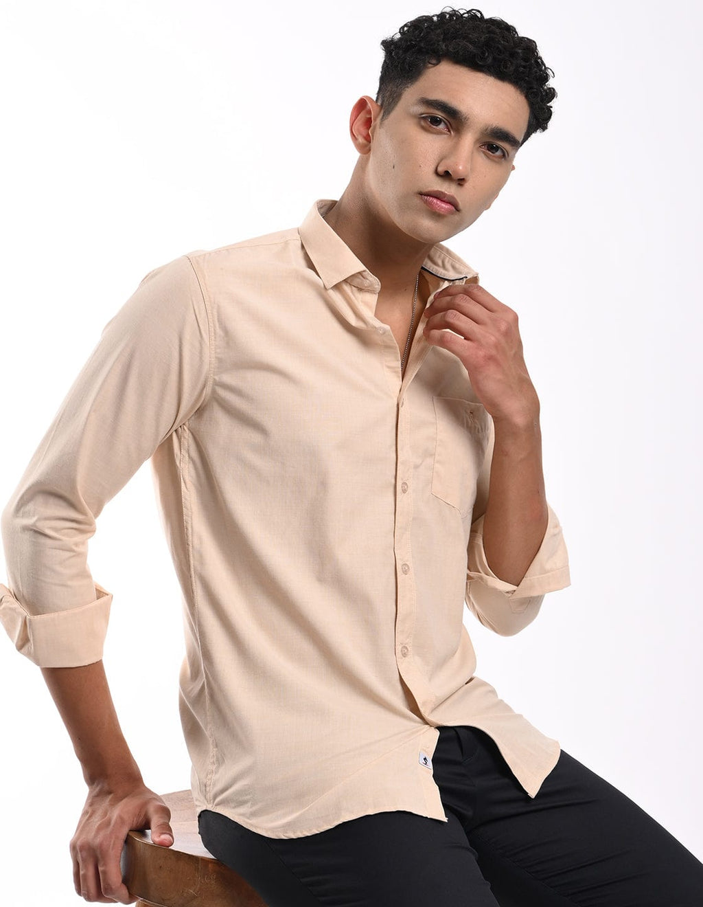 Men's Slim Fit Solid Full Sleeves Casual Shirt