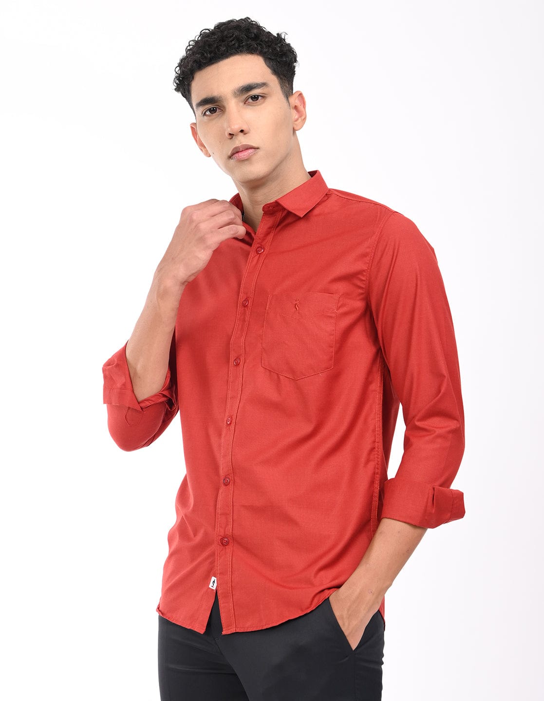 Men's Slim Fit Solid Full Sleeves Casual Shirt