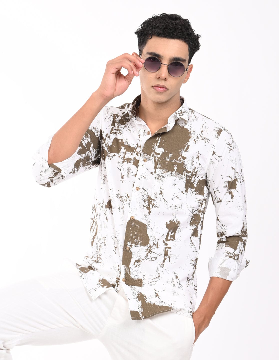 Men's Slim Fit Graphical Print Full Sleeves Casual Shirt