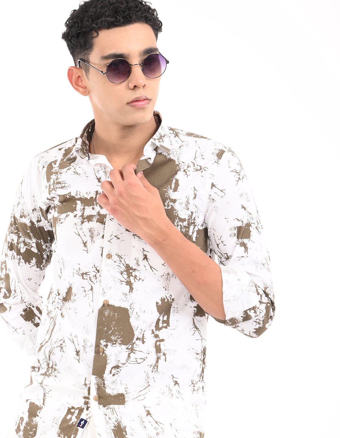 Men's Slim Fit Graphical Print Full Sleeves Casual Shirt