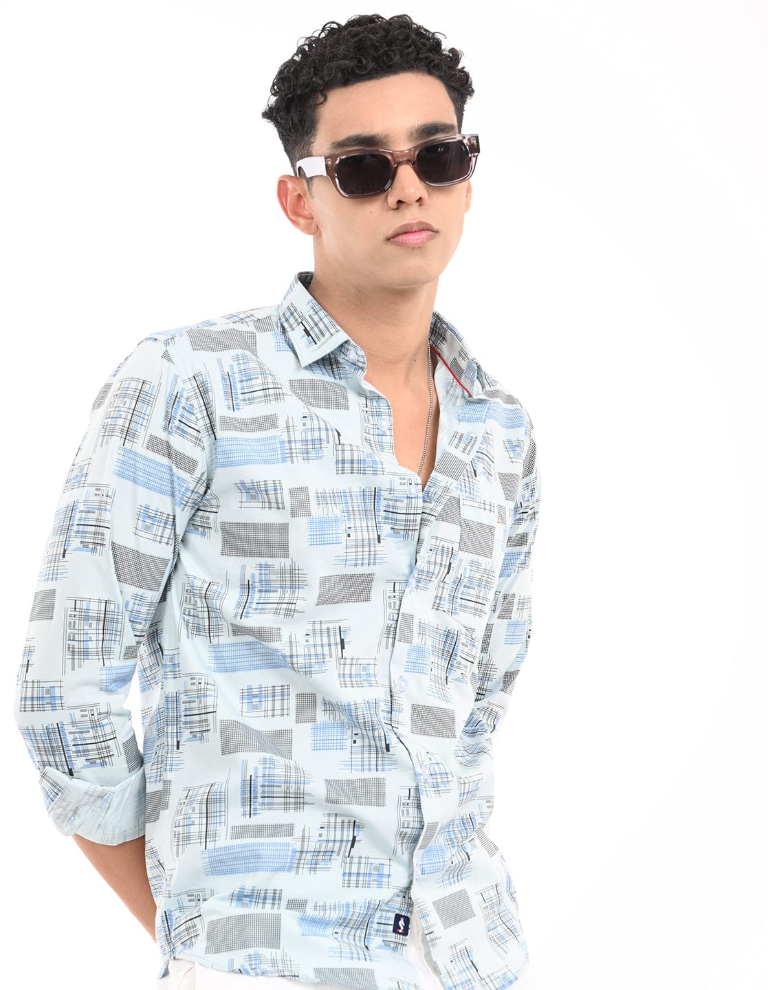 Men's Slim Fit Graphical Print Full Sleeves Casual Shirt