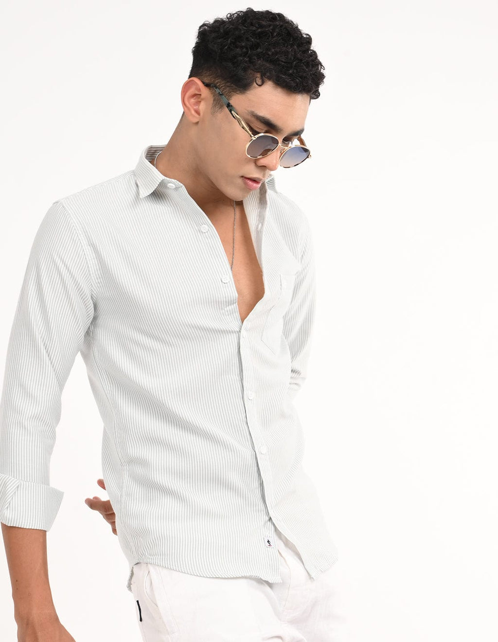 Men's Slim Fit Stripes Full Sleeves Casual Shirt