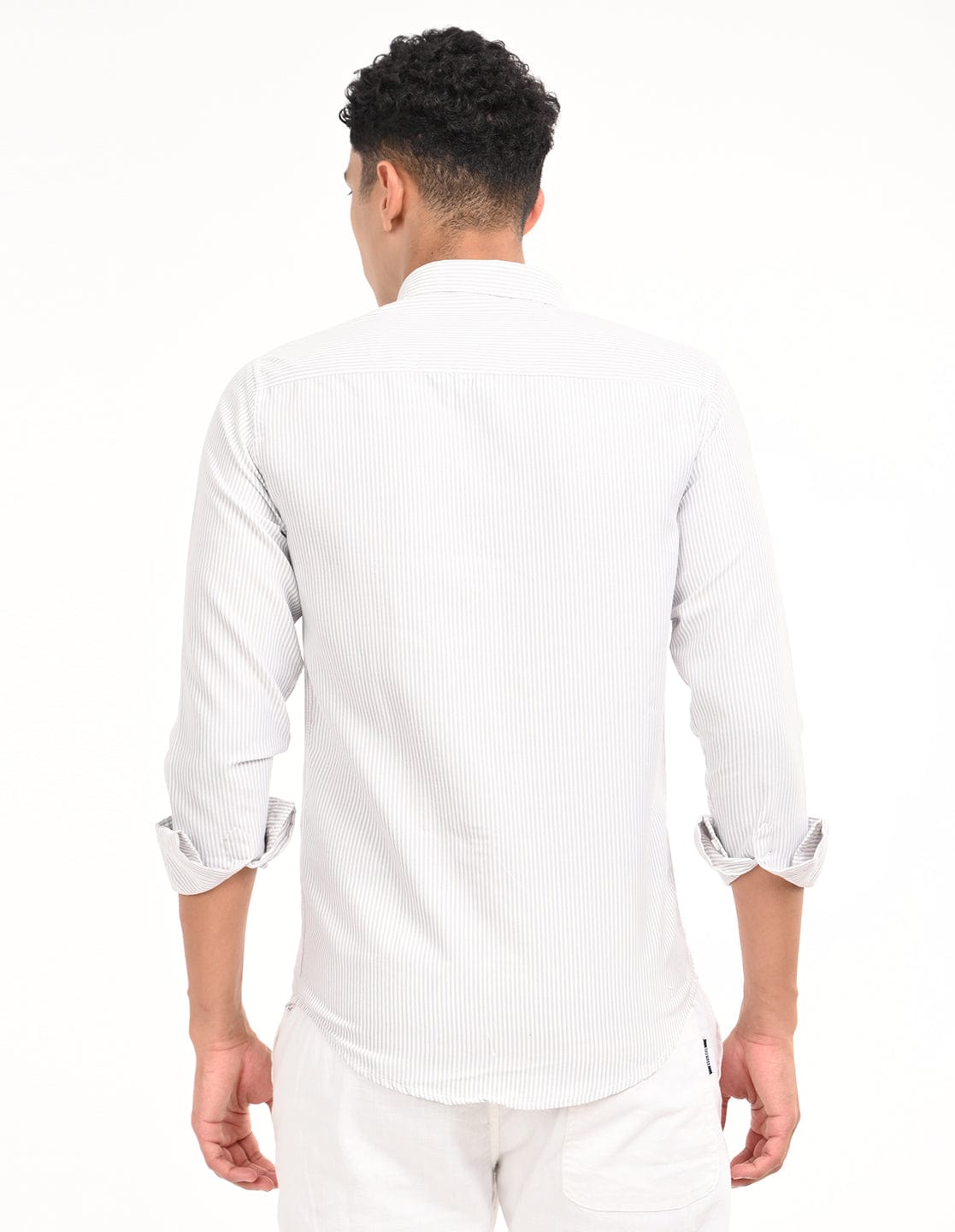Men's Slim Fit Stripes Full Sleeves Casual Shirt