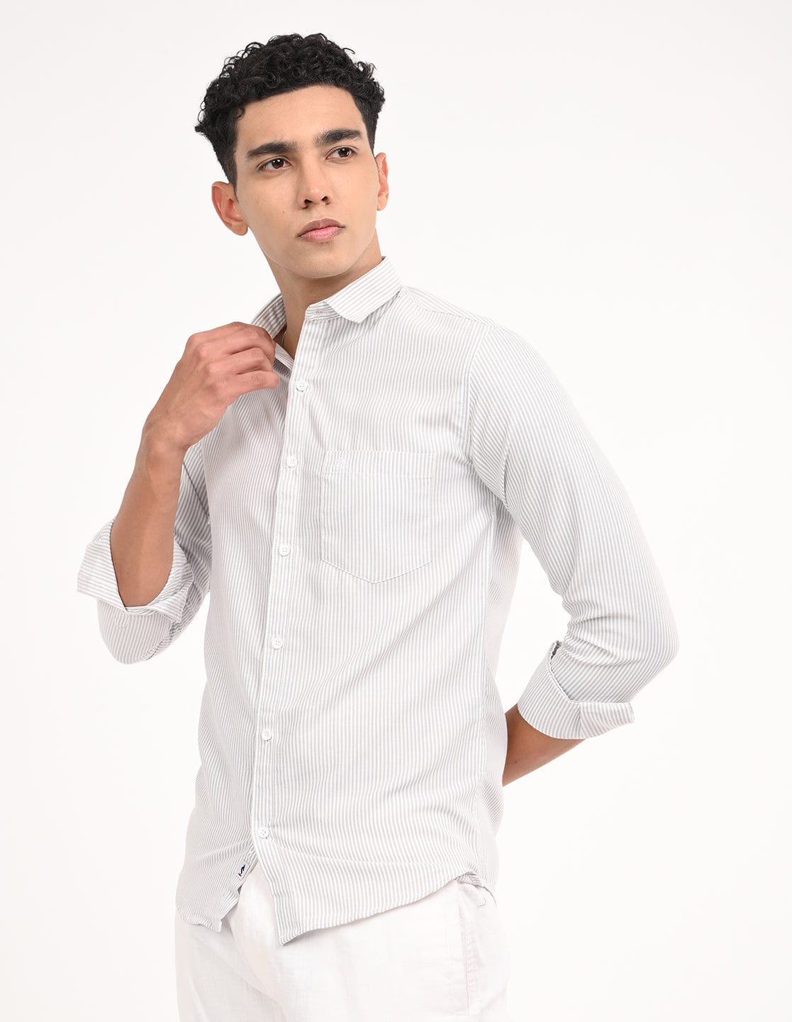 Men's Slim Fit Stripes Full Sleeves Casual Shirt