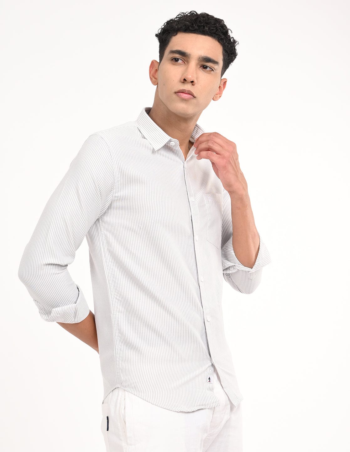 Men's Slim Fit Stripes Full Sleeves Casual Shirt