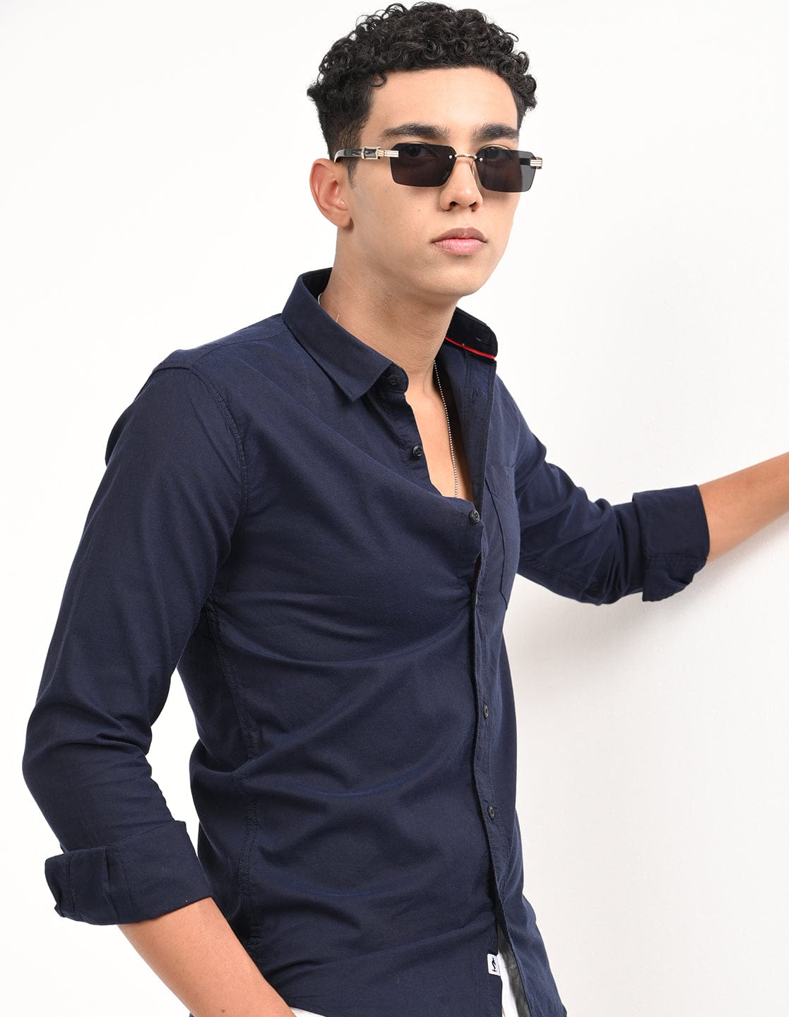 Men's Slim Fit Solid Full Sleeves Casual Shirt