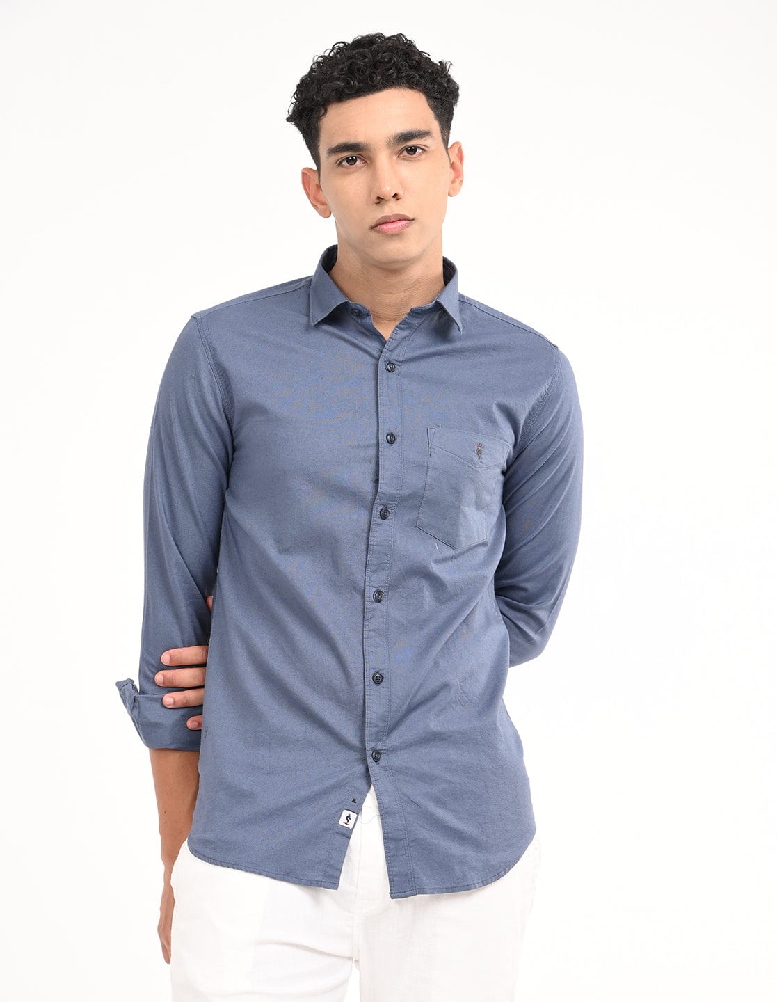 Men's Slim Fit Solid Full Sleeves Casual Shirt