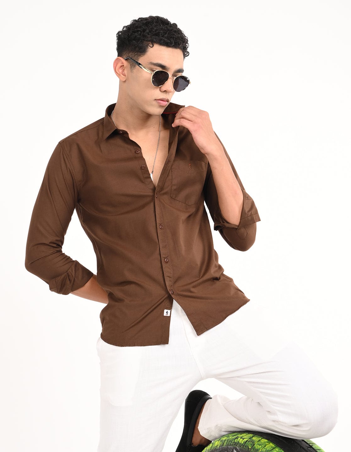 Men's Slim Fit Solid Full Sleeves Casual Shirt