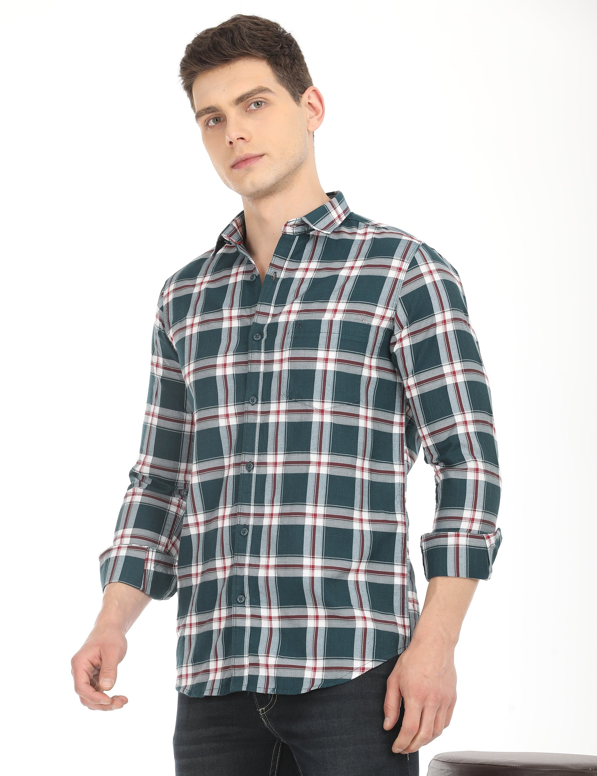 Men's Slim Fit Checks Full Sleeves Casual Shirt
