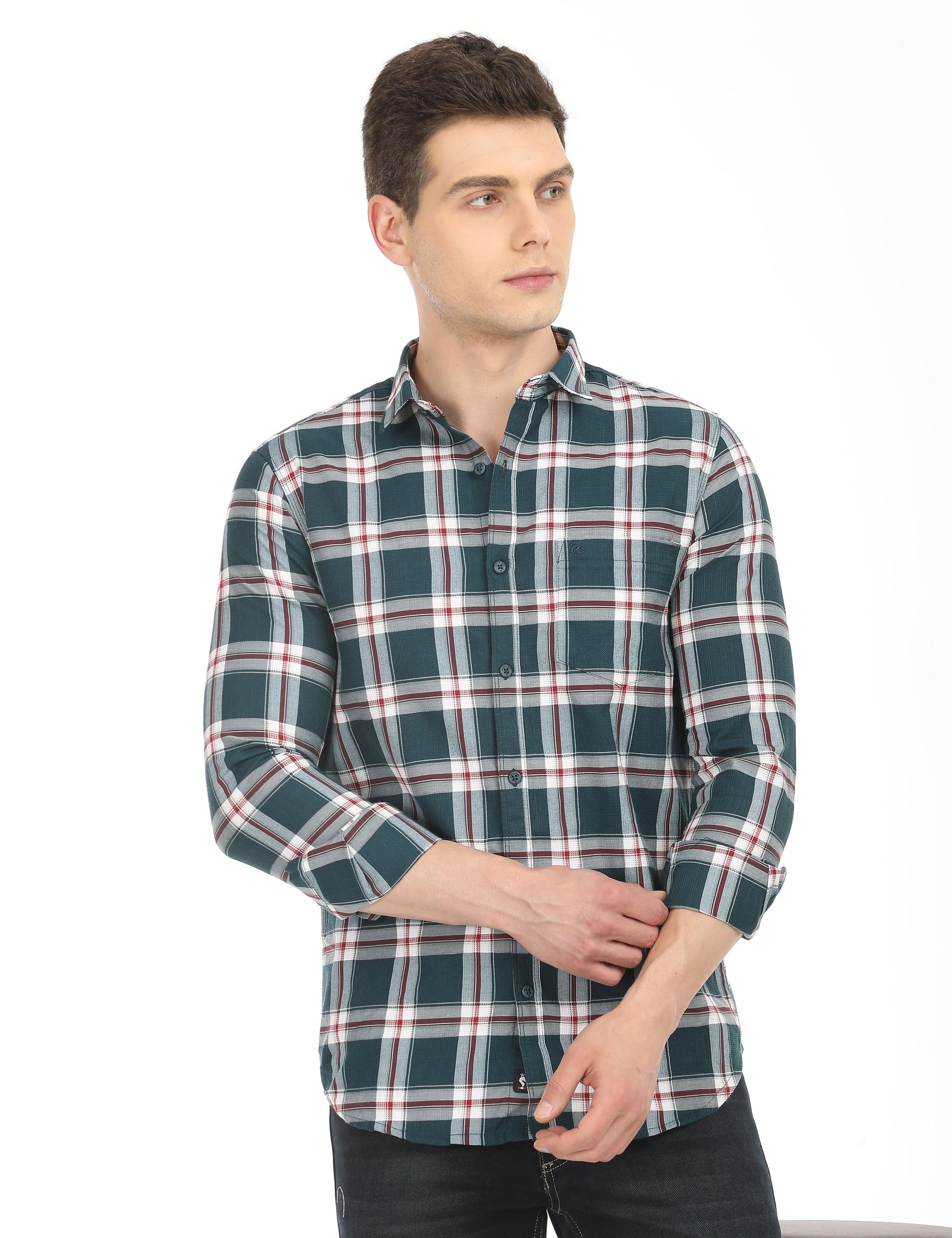 Men's Slim Fit Checks Full Sleeves Casual Shirt