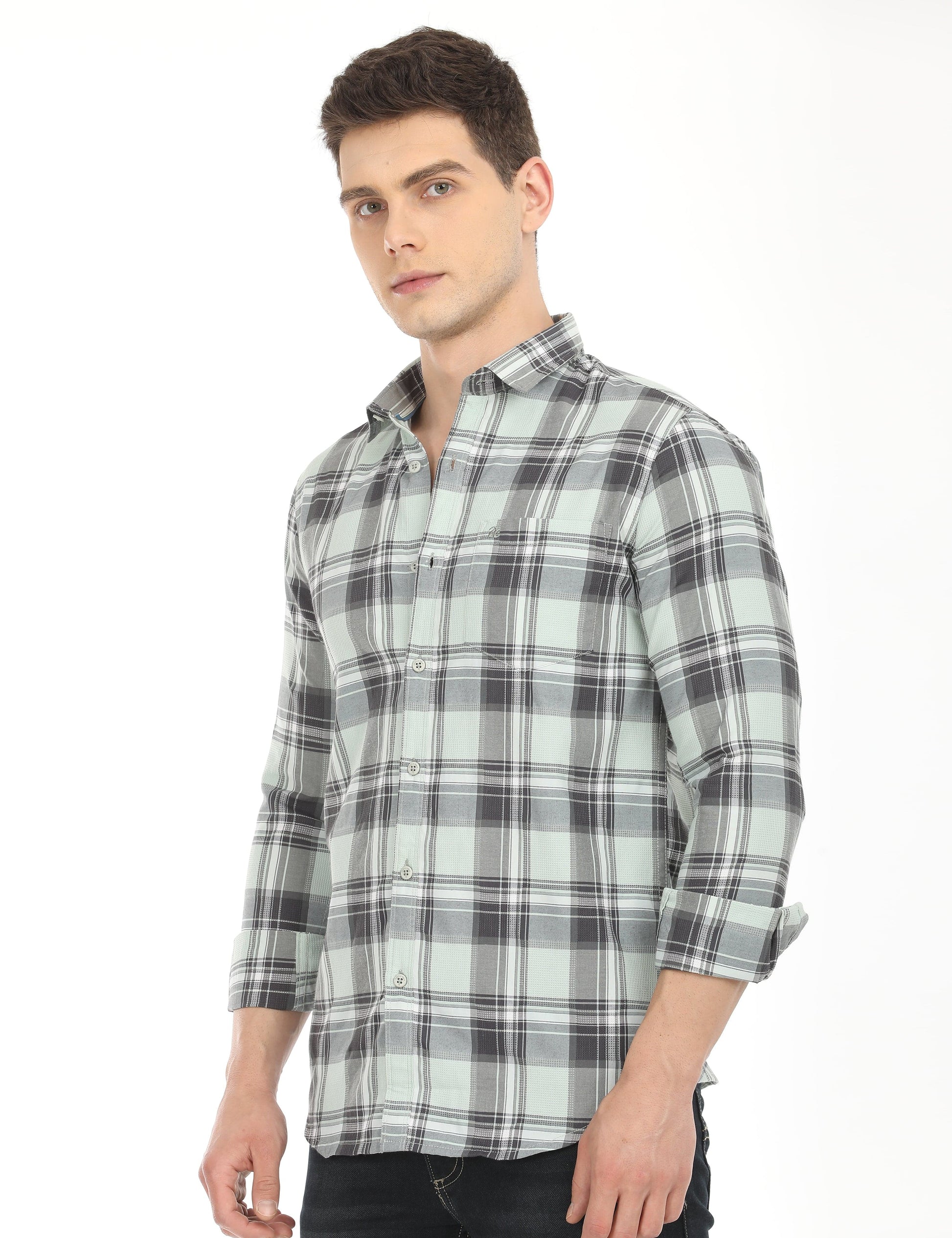 Men's Slim Fit Checks Full Sleeves Casual Shirt
