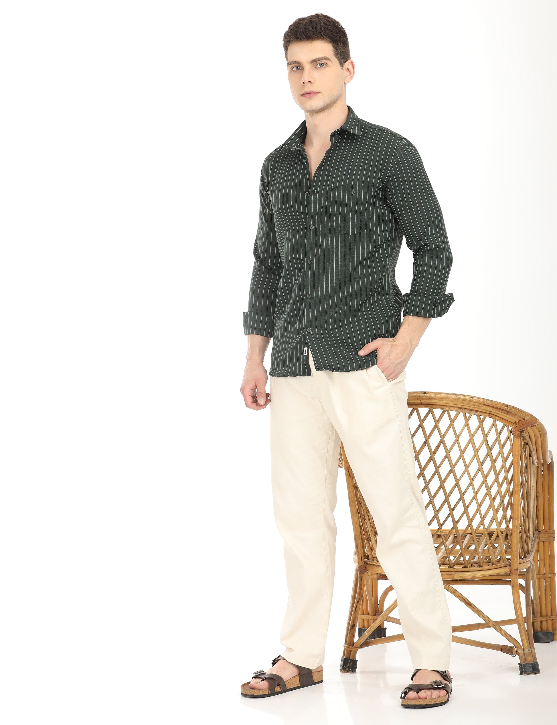 Men's Slim Fit Stripes Full Sleeves Casual Shirt