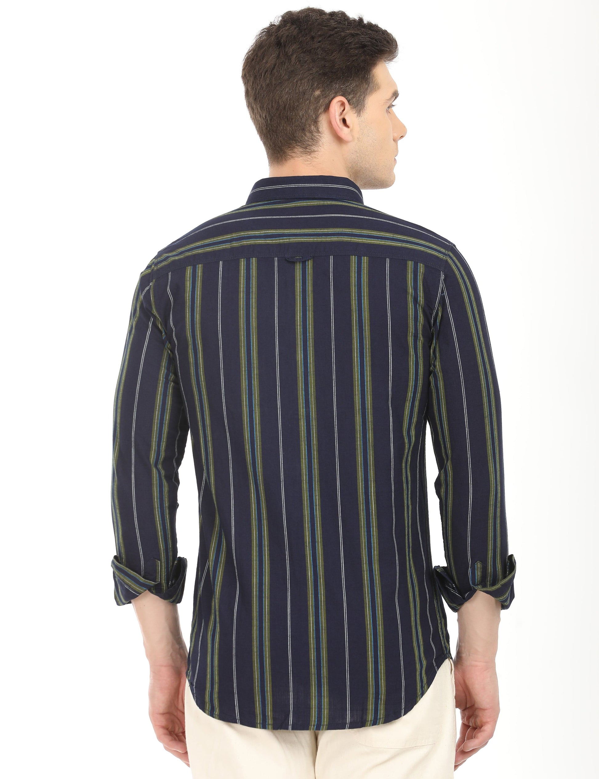 Men's Slim Fit Stripes Full Sleeves Casual Shirt