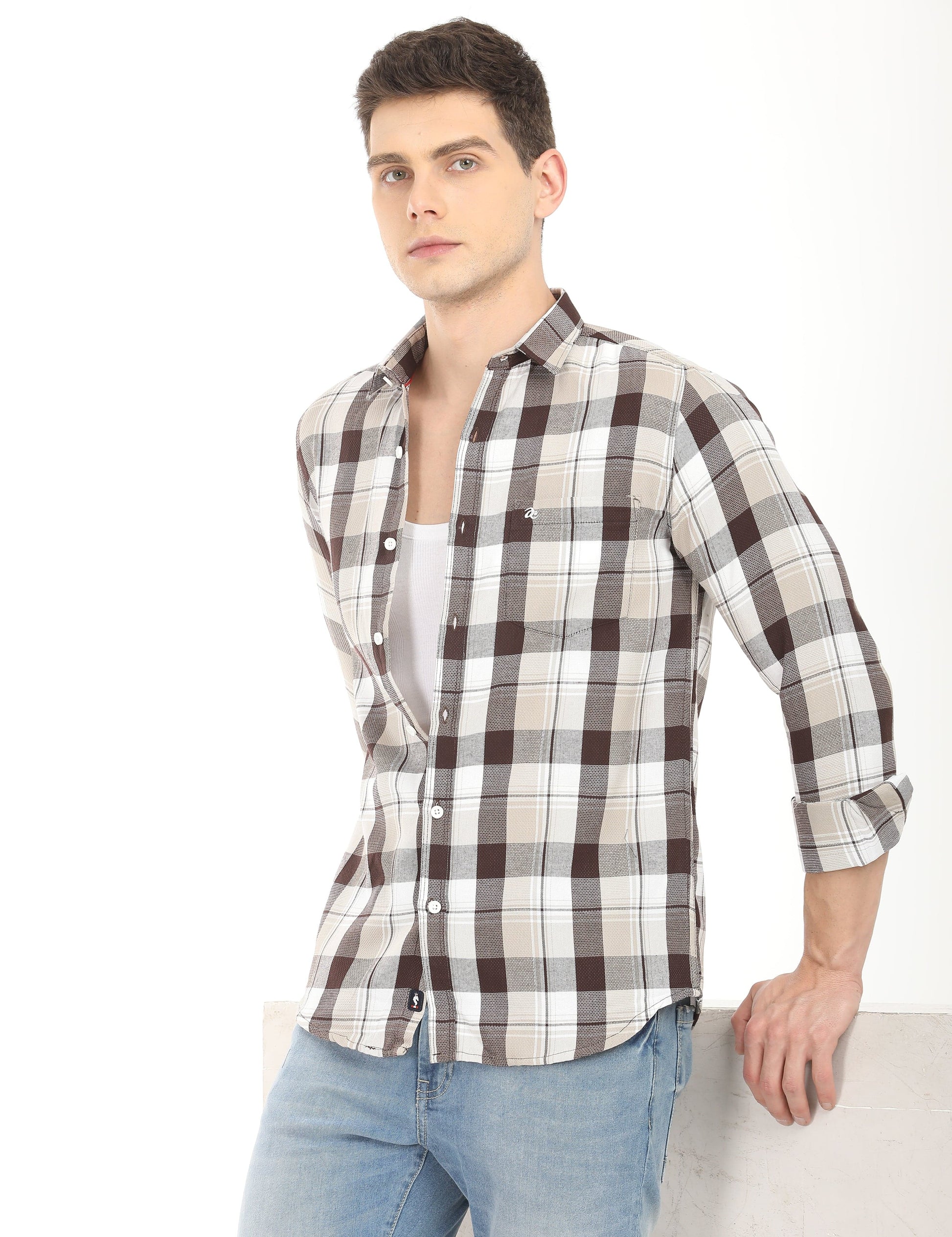 Men's Slim Fit Checks Full Sleeves Casual Shirt