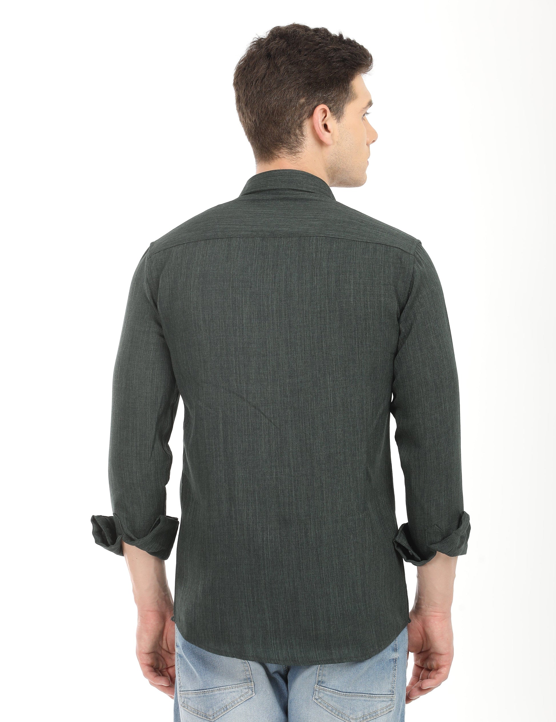 Men's Slim Fit Solid Full Sleeves Casual Shirt