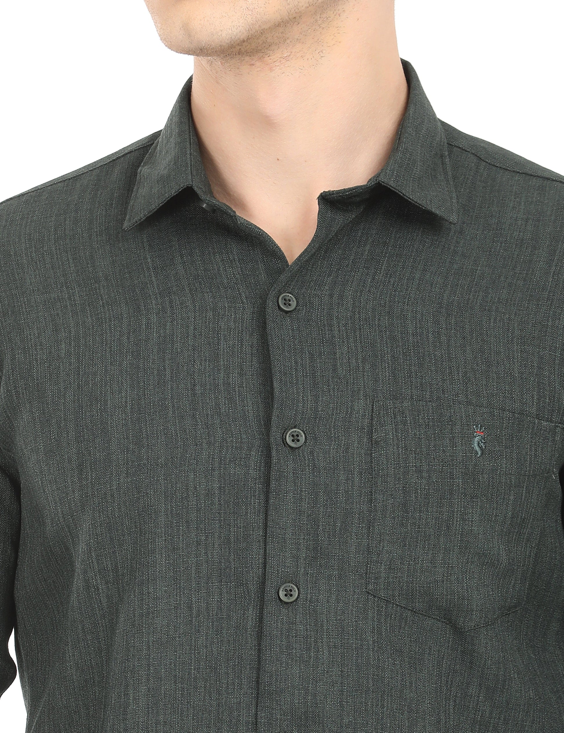 Men's Slim Fit Solid Full Sleeves Casual Shirt
