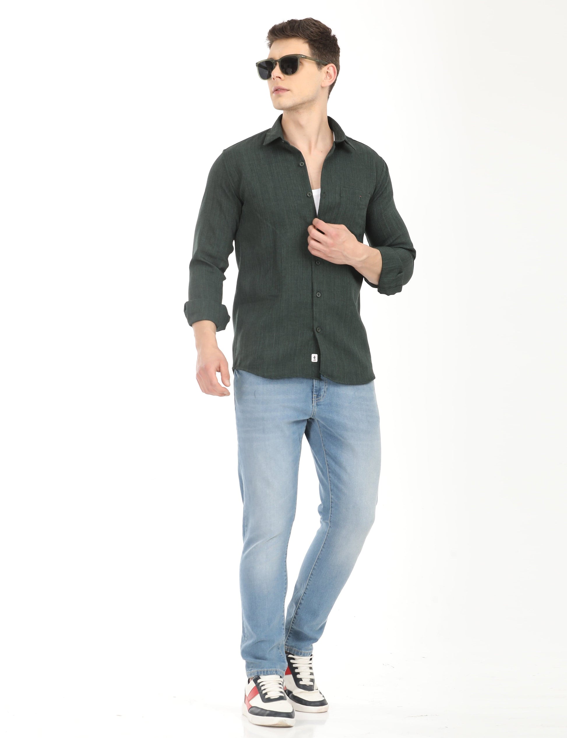 Men's Slim Fit Solid Full Sleeves Casual Shirt