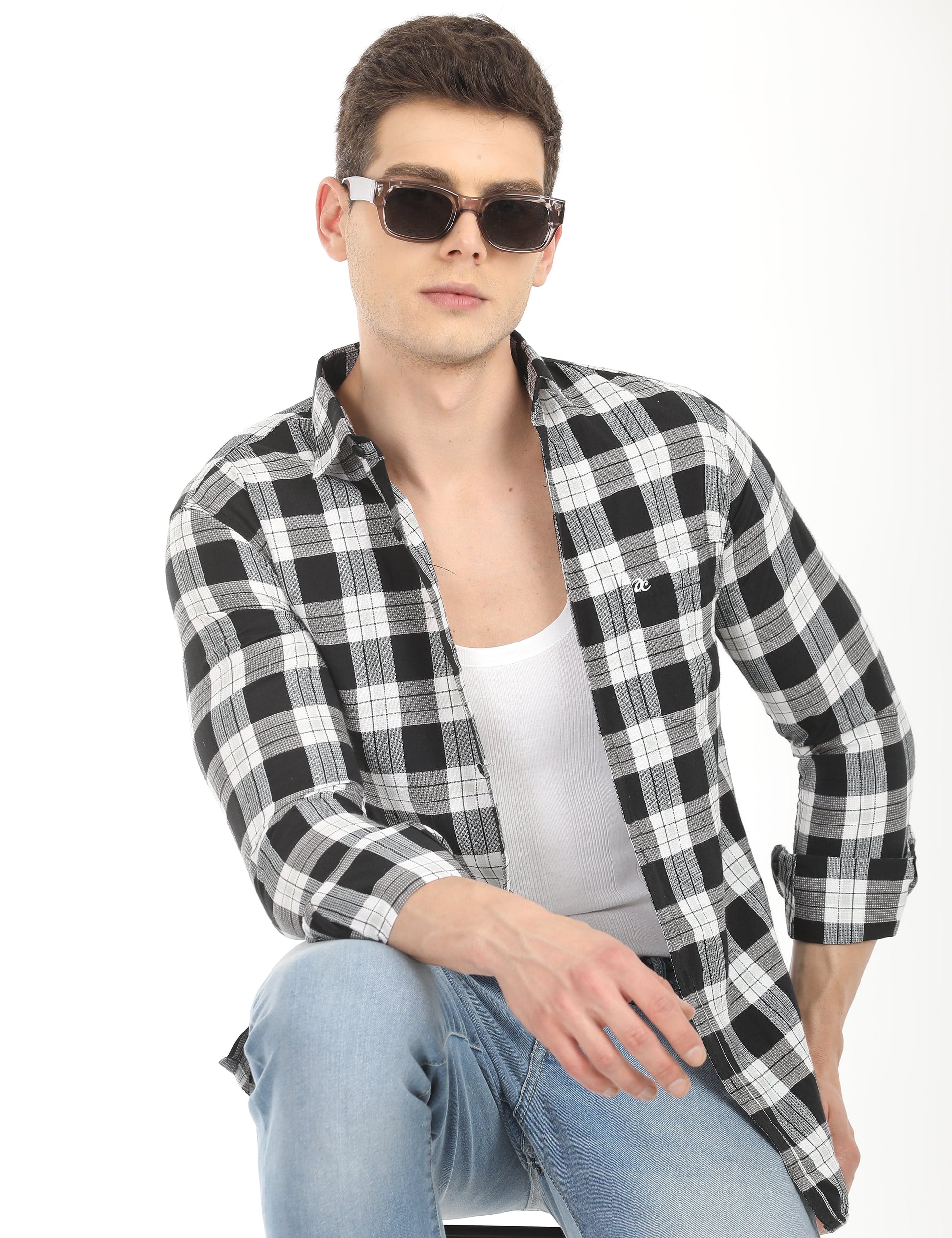 Men's Slim Fit Checks Full Sleeves Casual Shirt