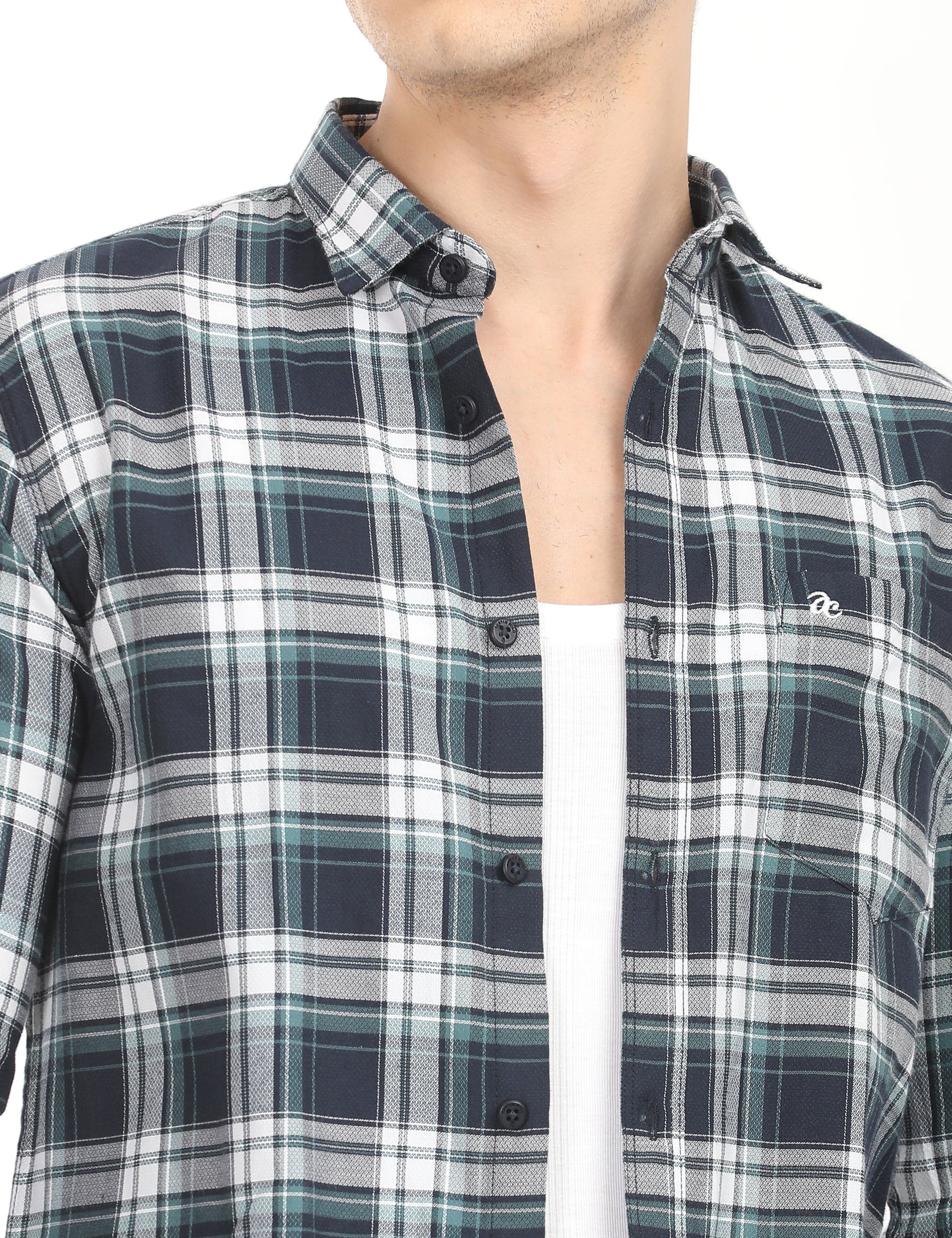 Men's Slim Fit Checks Full Sleeves Casual Shirt