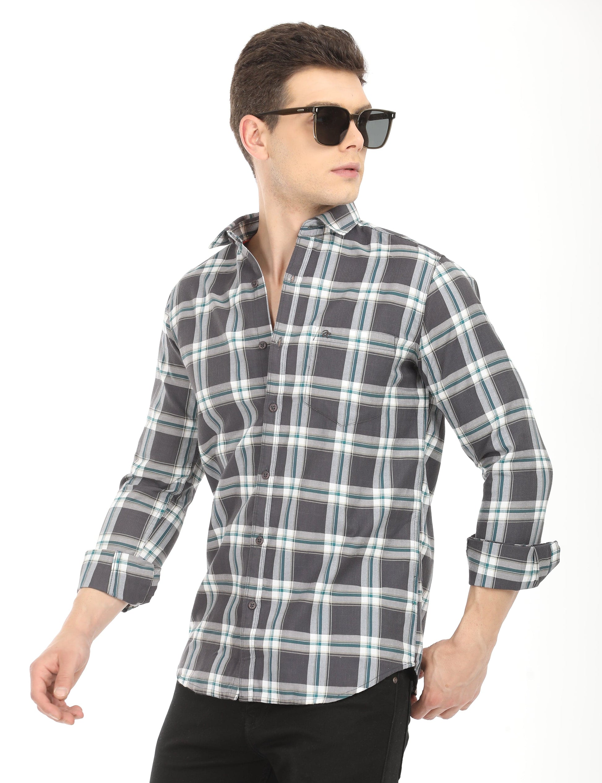 Men's Slim Fit Checks Full Sleeves Casual Shirt