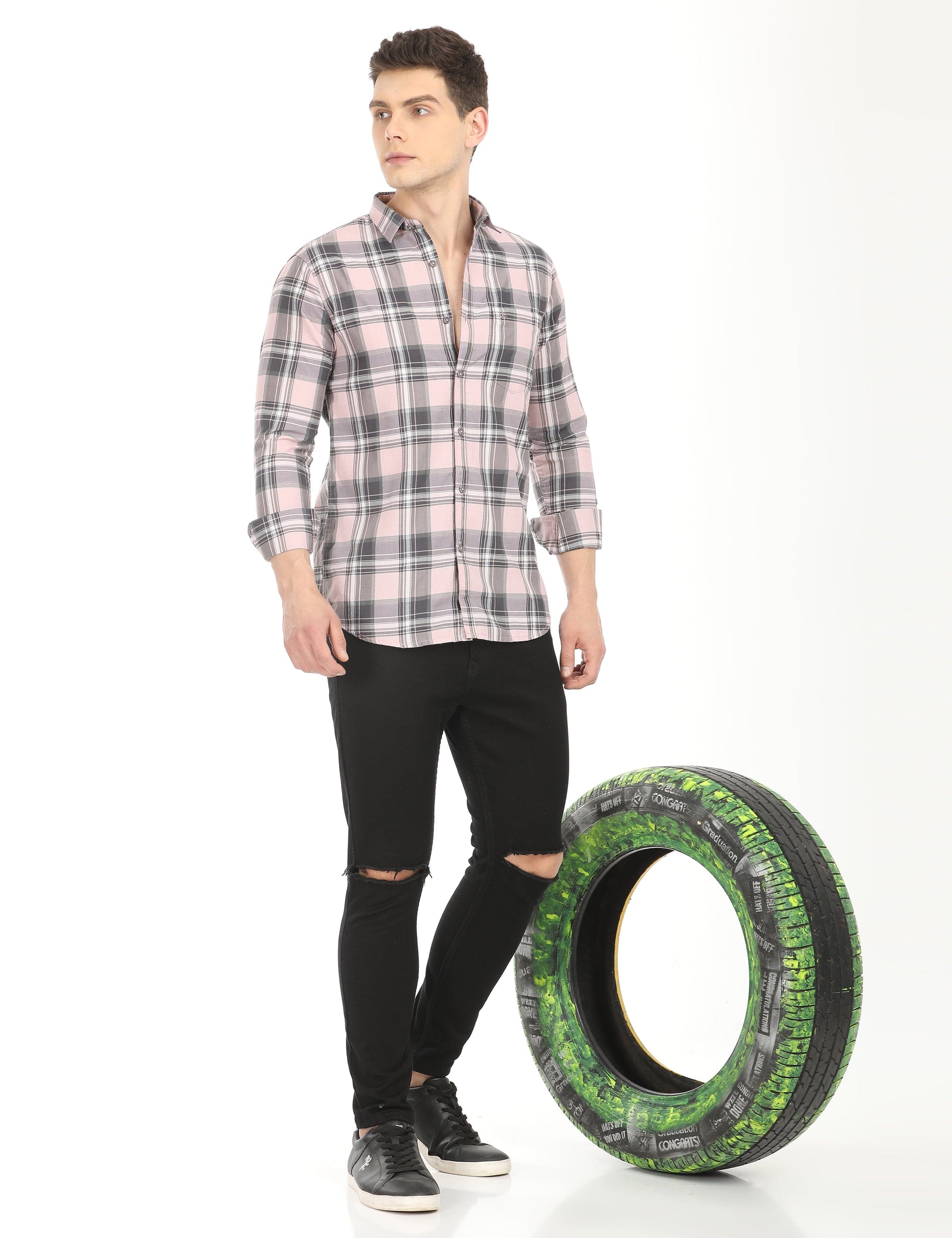 Men's Slim Fit Checks Full Sleeves Casual Shirt