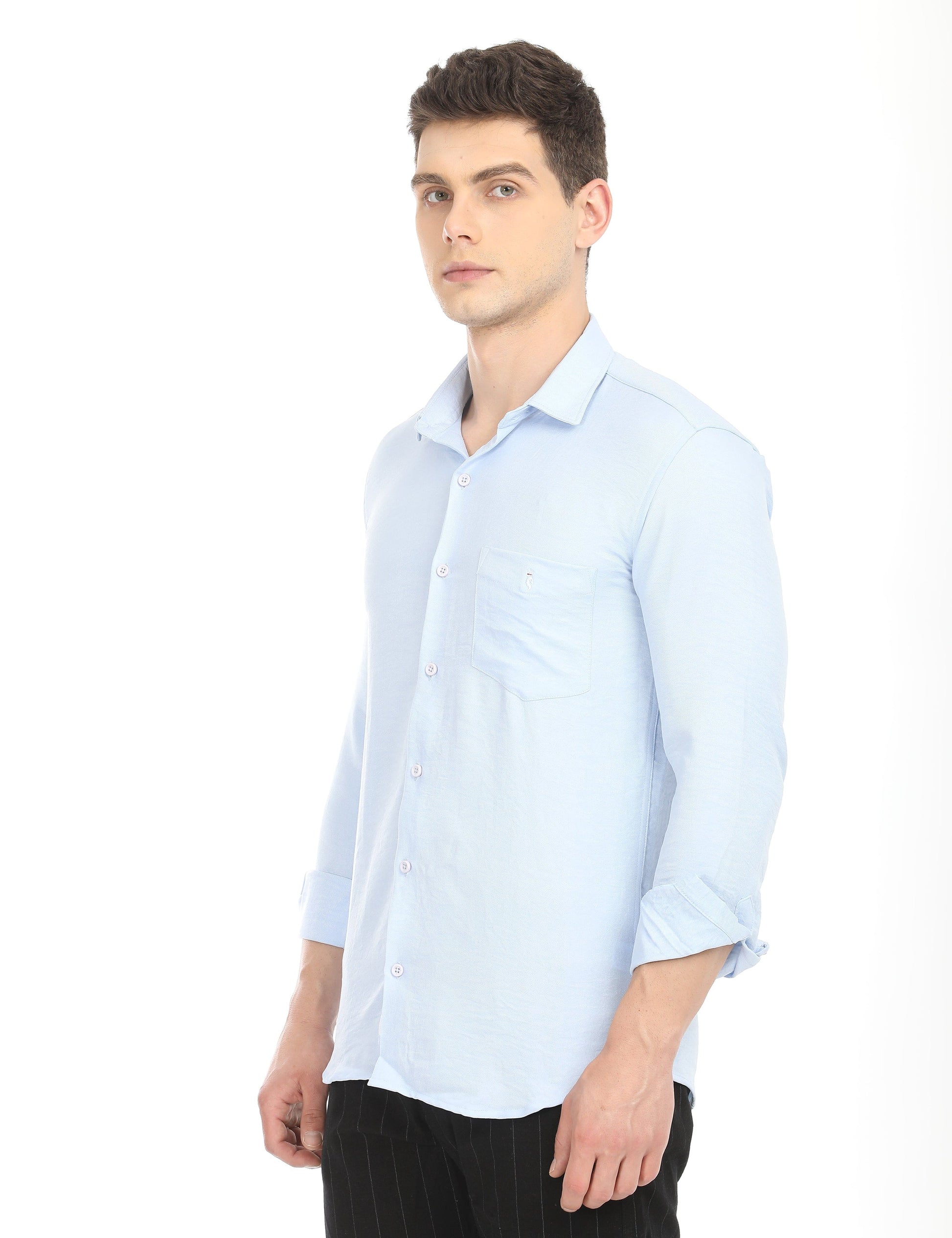 Men's Slim Fit Solid Full Sleeves Casual Shirt