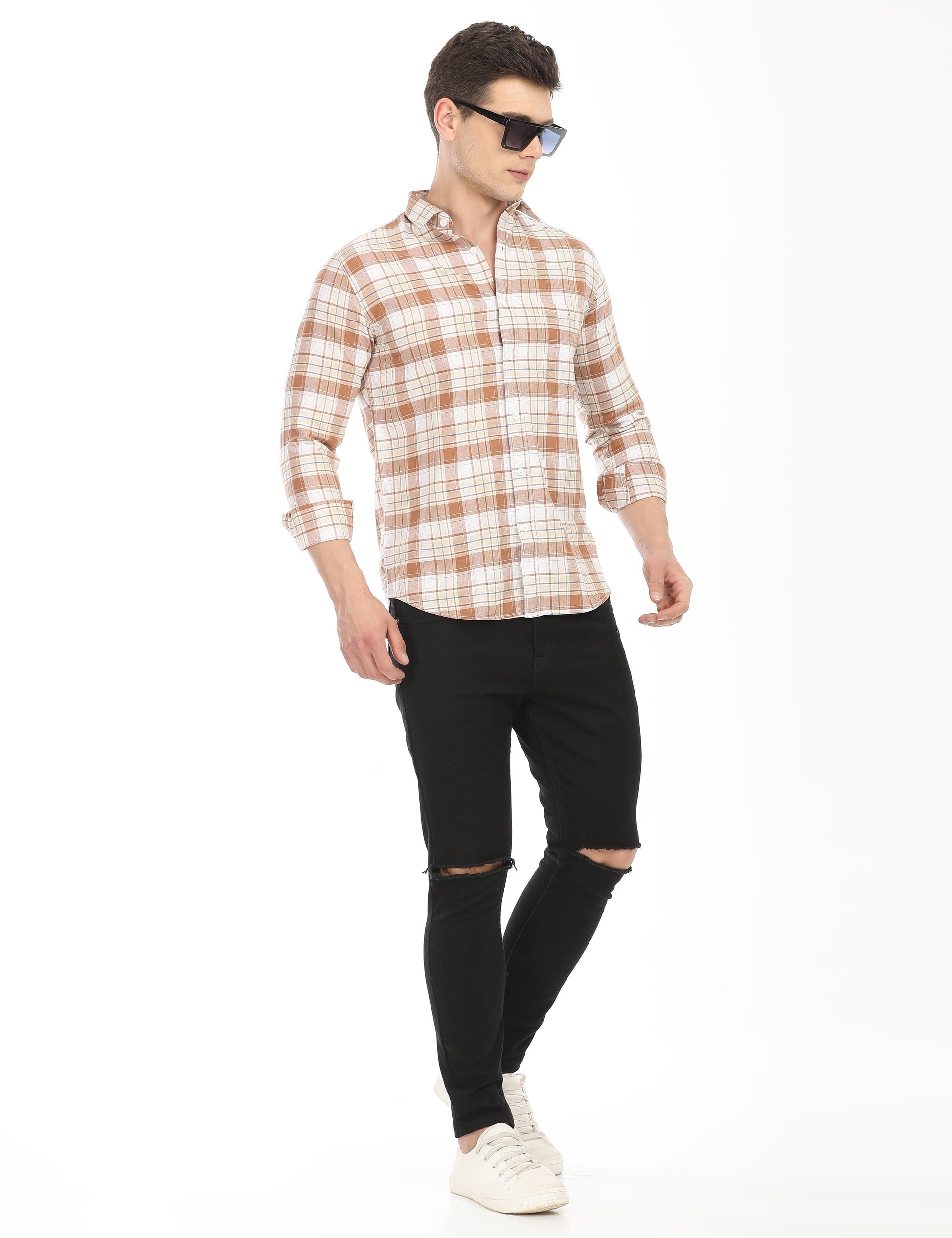 Men's Slim Fit Checks Full Sleeves Casual Shirt