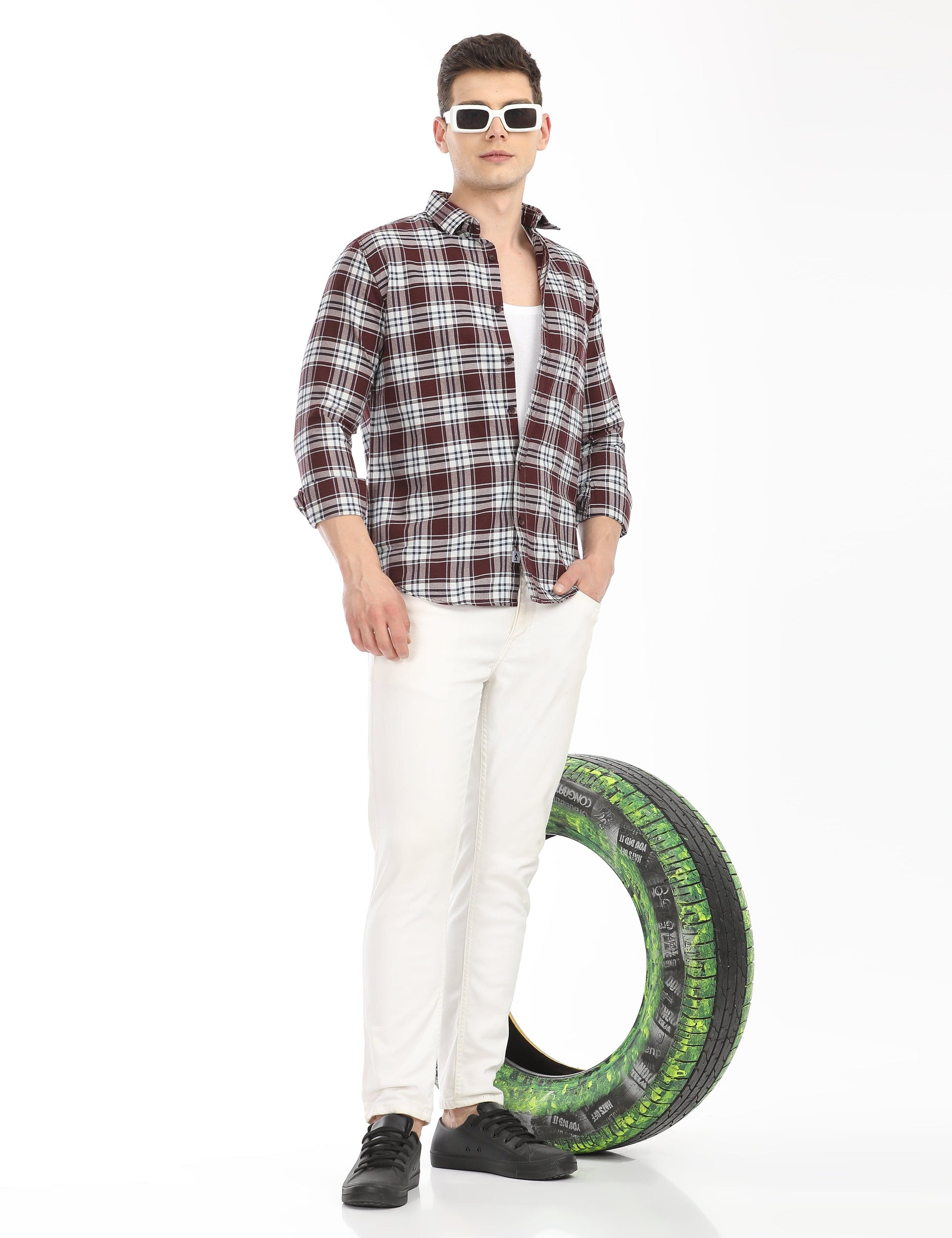 Men's Slim Fit Checks Full Sleeves Casual Shirt