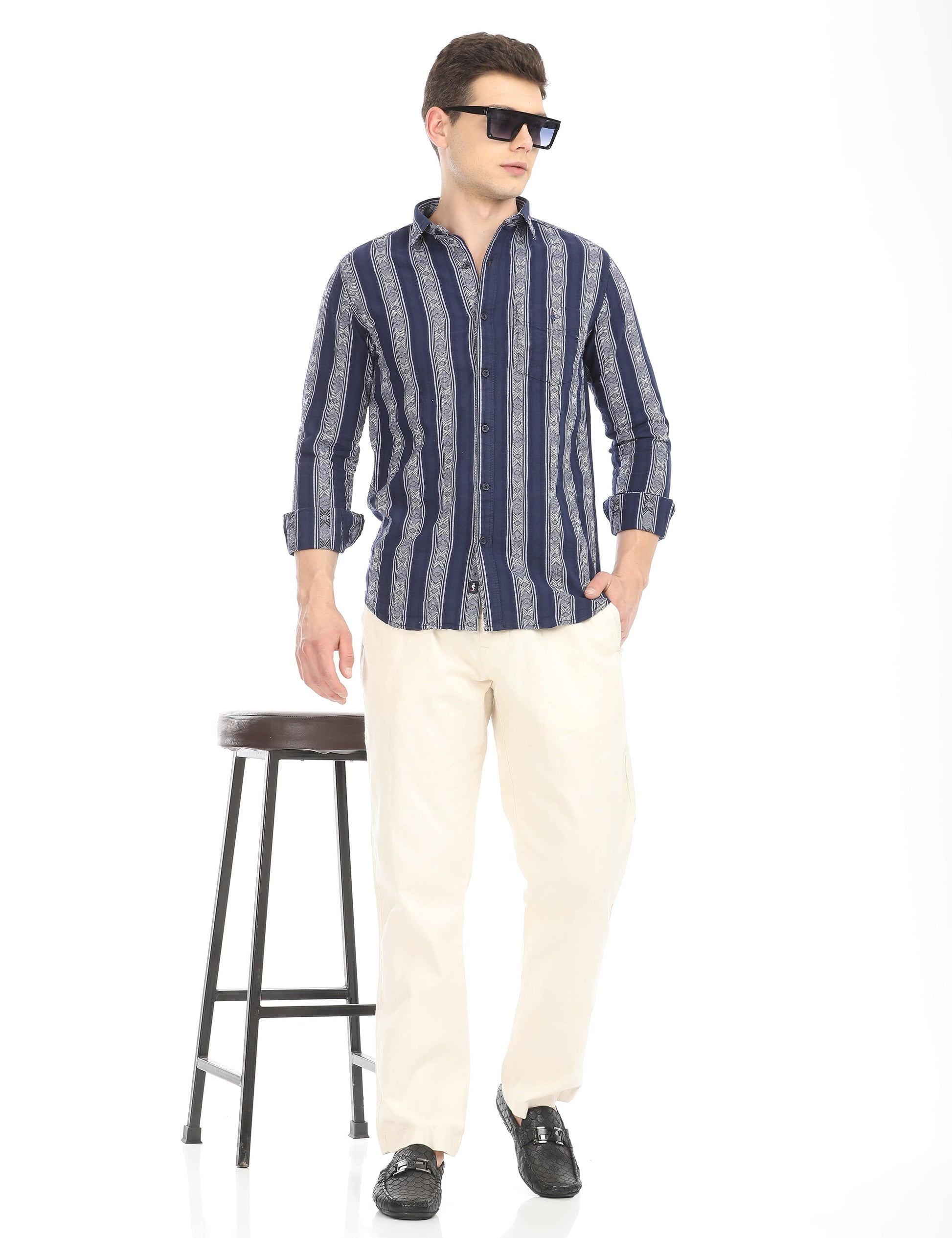 Men's Slim Fit Stripes Full Sleeves Casual Shirt