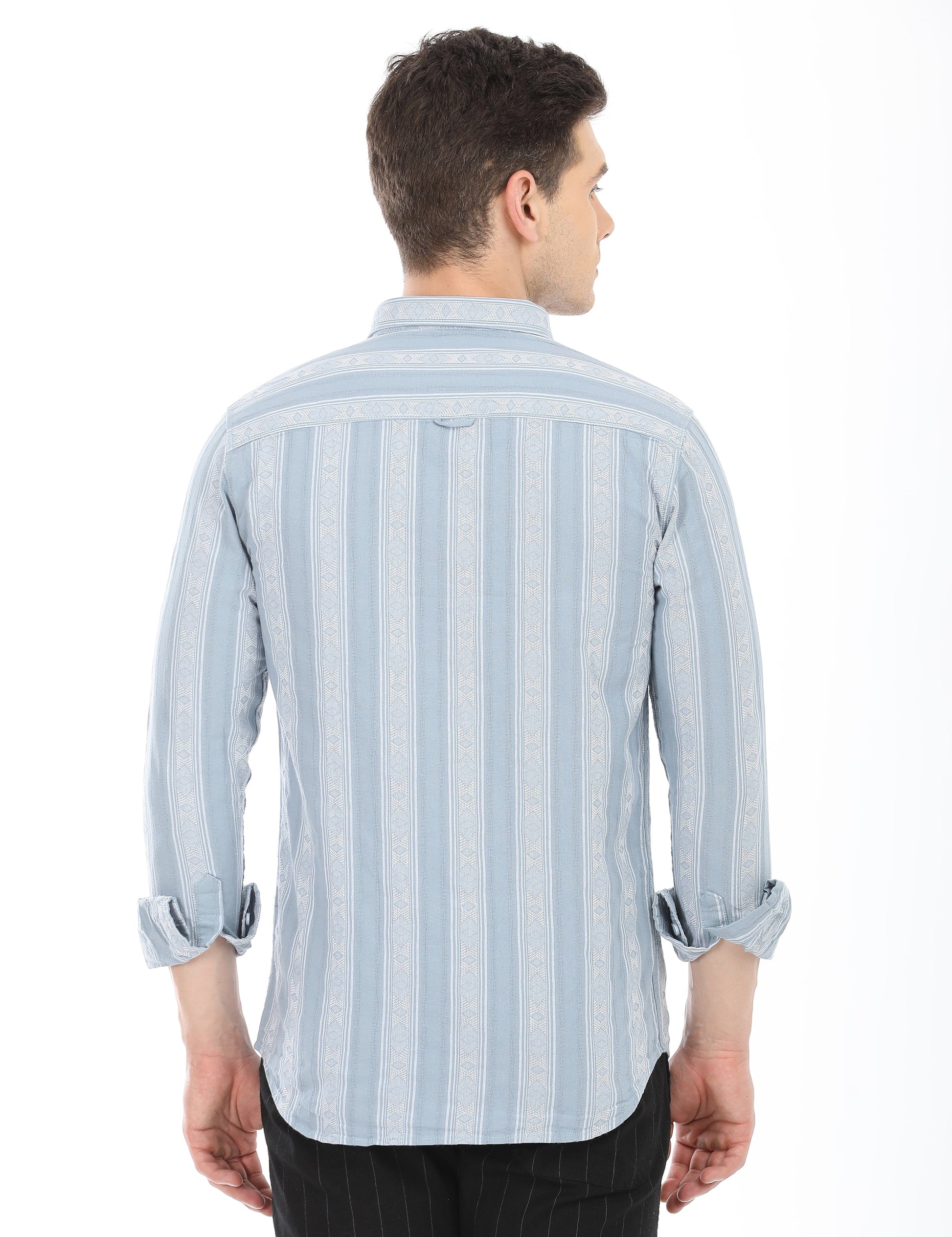 Men's Slim Fit Stripes Full Sleeves Casual Shirt